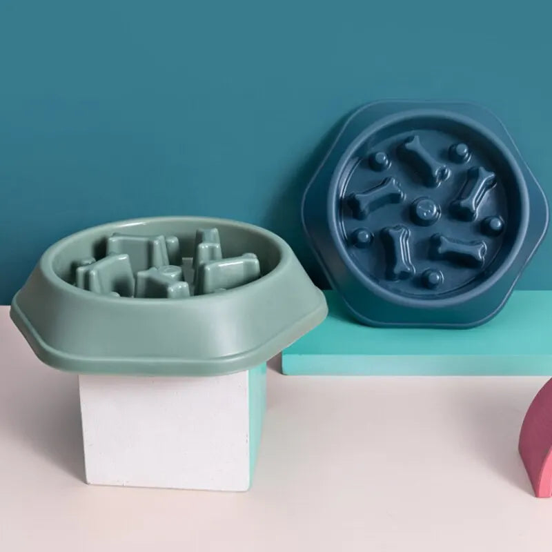Slow Feeder Pet Bowl – Stop Bloating & Improve Digestion for Dogs & Cats